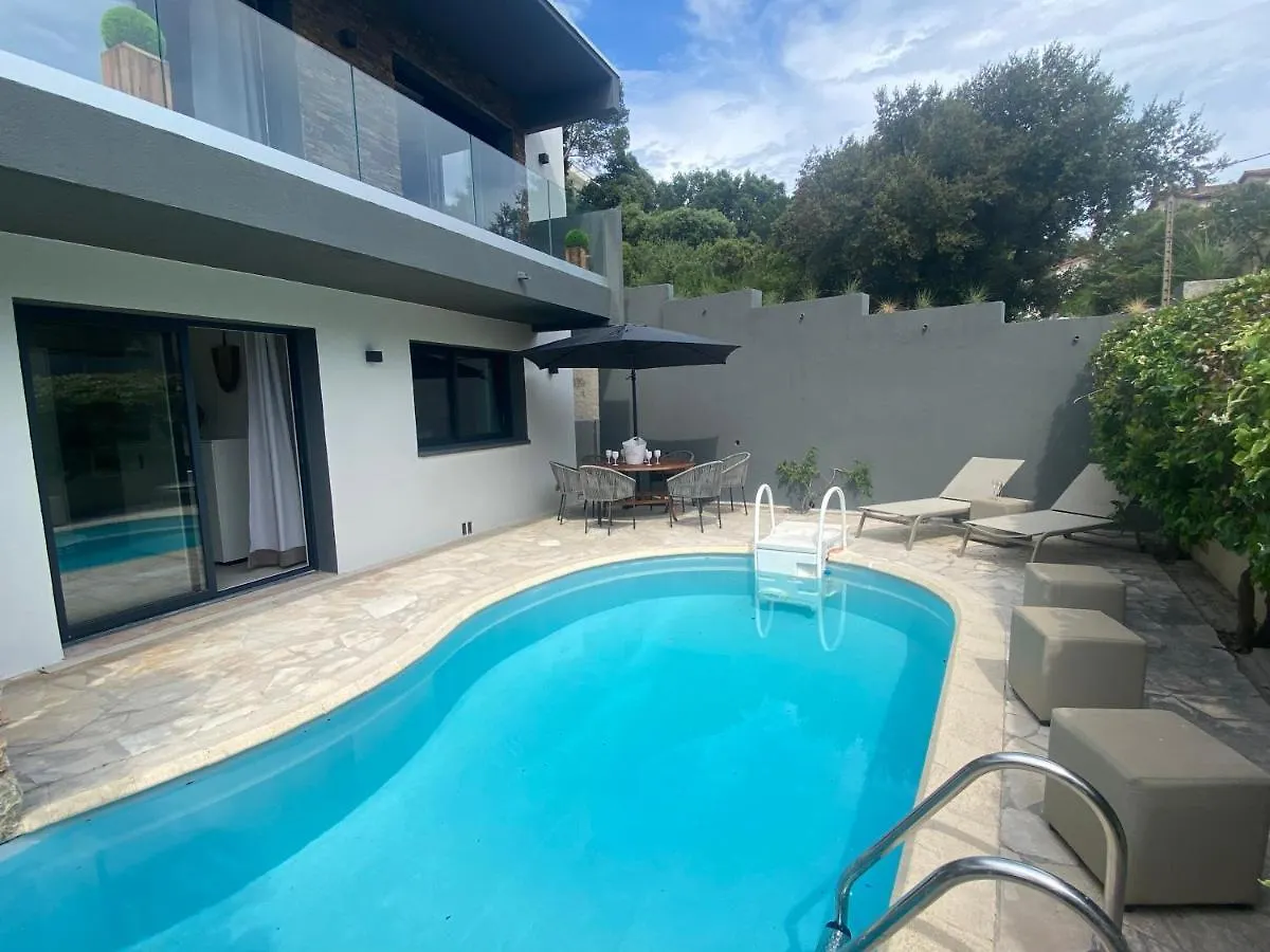Villa de Charme La Lionne-Piscine-12 pers Saint-Raphaël France